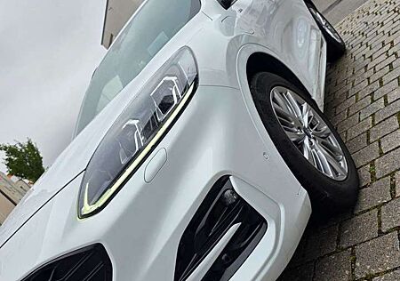 Ford Kuga 2.5 Duratec PHEVST-LINE X