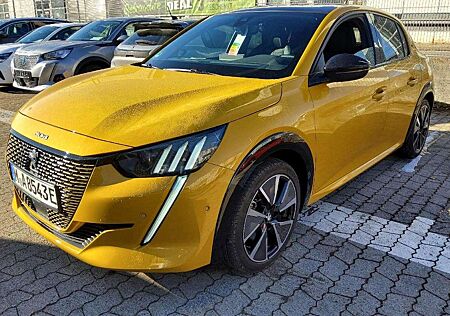 Peugeot 208 e- GT Panoramadach - ab 15.09. verfügbar