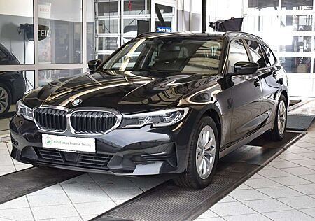 BMW 320 d Mild Hybrid Advantage Automatik*Head-Up*