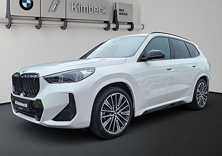BMW iX1 xDrive30 M SPORT ACC 360° AHK Pano HeadU HiFi