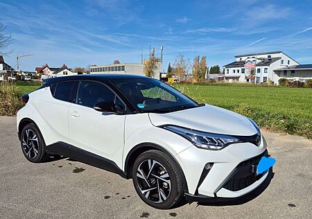 Toyota C-HR 2.0 Hybrid Team Deutschland