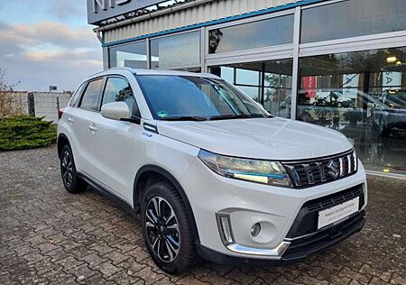 Suzuki Vitara COMFORT+ ALLWETTER NAVI KAMERA GLASDACH