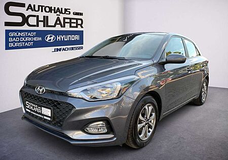 Hyundai i20 1.0 Trend blue Kamera Sitzheizung