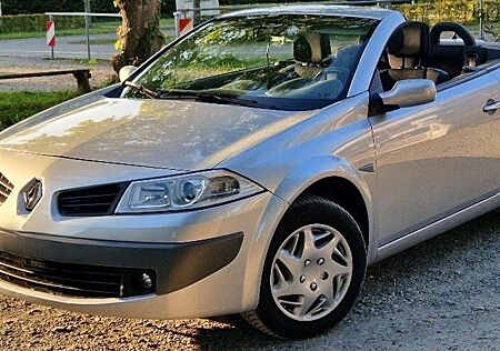 Renault Megane 1.9 dCi FAP Coupe-Cabriolet Dynamique