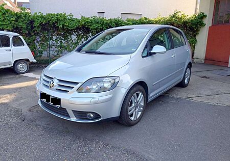VW Golf Volkswagen V Plus Auto 1.6 Klima Scheckh Allwetter TOP