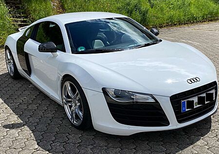 Audi R8 4.2 FSI quattro R tronic