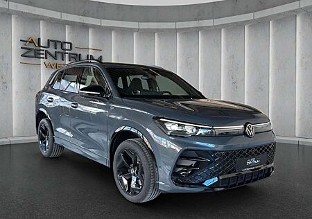 VW Tiguan Volkswagen 4Motion R-Line Black Pan IQ LED AHK H&K