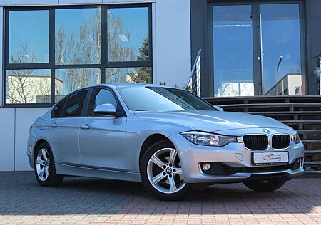 BMW 320 i Autom. PDC Navigation
