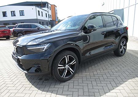 Volvo XC 40 XC40 B4 Benzin Plus Dark Automatik