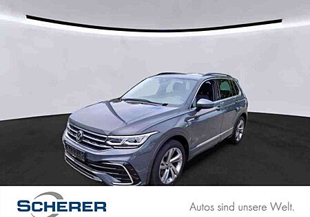VW Tiguan Volkswagen 2.0 TDI R-Line DSG NAVI AHK PANO DCC