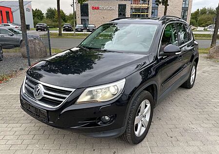 VW Tiguan Volkswagen Track & Field 4Motion Leder Pano Bi-Xenon