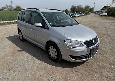 VW Touran Volkswagen 1.6 I 7-Sitzer I Zahnriemen gewechselt