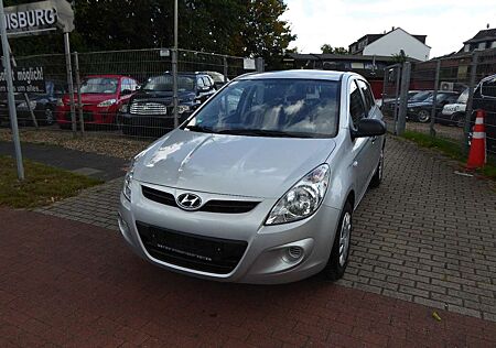 Hyundai i20 Classic/ 1Hand/ 5 Sitzer/ Top Fahrzeug