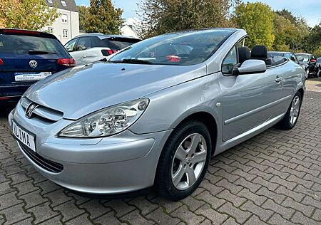 Peugeot 307 CC Cabrio-Coupe/25.000km/Leder/Rentnerfahrz.