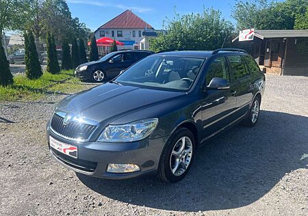 Skoda Octavia Combi Ambiente *AHK* / Inkl. Garantie