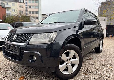 Suzuki Grand Vitara 2.4 VVT Comfort/ALLRAD/KLIMATR./SHZ