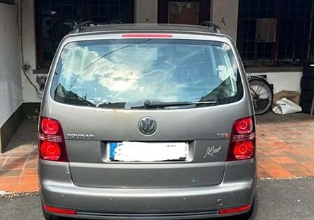 VW Touran Volkswagen 1.4 TSI Trendline