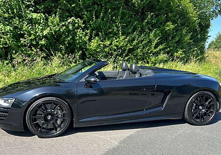 Audi R8 R8 Spyder quattro V10 / Handschalter / Keramik