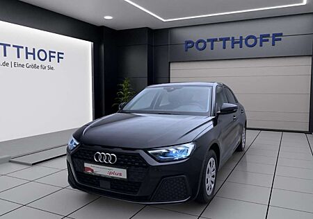 Audi A1 Sportback 25 TFSI LM17 SITZHZG PDC DAB+