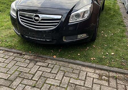 Opel Insignia 2.0 CDTI Sports Tourer Automatik Edition