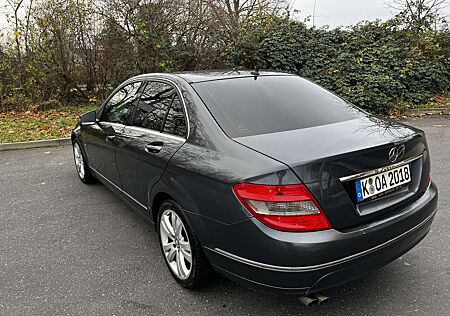 Mercedes-Benz C 180 Kompressor (204.046)