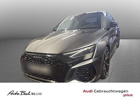 Audi RS3 Stronic Navi LED HuD Panorama ACC