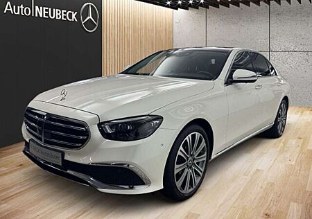 Mercedes-Benz E 220 E 220d 4M EXCLUSIVE/Pano/Distronic/Standheizung/