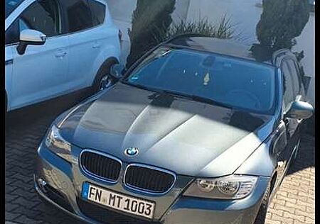 BMW 318d 318 Touring TÜV neu Sommer & Winterreifen