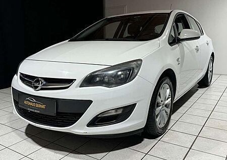 Opel Astra J Active *PDC*TEMP*SHZ*LHZ*MFL*AHK*17ZOLL*
