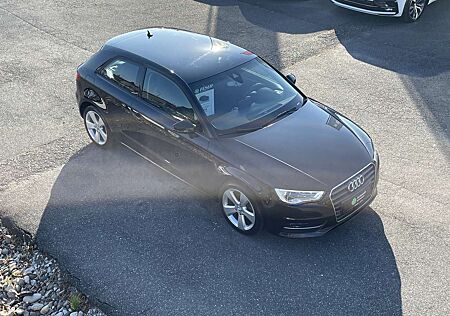 Audi A3 Ambition 1.4 TFSI NAVI XENON PDC SHZ