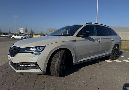 Skoda Superb Combi 2.0 TDI DSG Sportline