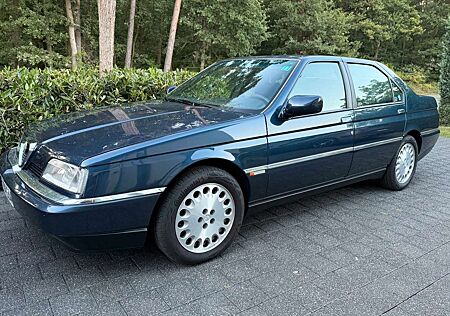 Alfa Romeo 164 3.0i Super V6 im Erstlack