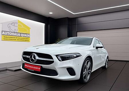 Mercedes-Benz 220 -Klasse 4Matic EU6d MULTIBEAM AHK-klappbar Navi Di