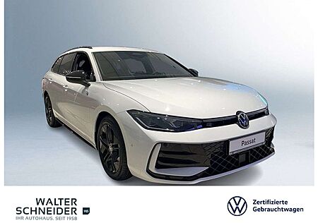 VW Passat Variant Volkswagen Passat R-Line 2,0 l TDI 7-Gang DSG Navi IQ Drive
