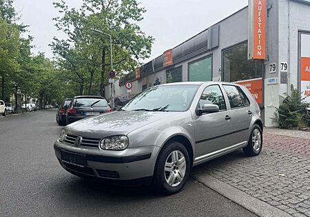 VW Golf Volkswagen 1.4 COMFORTLINE KLIMA RADIO