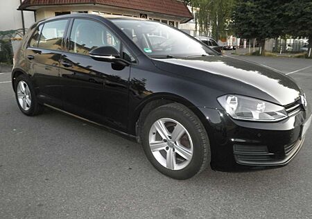 VW Golf Volkswagen VII Comfortline*SCHECKH+PDC*Start/stop*5-Türig