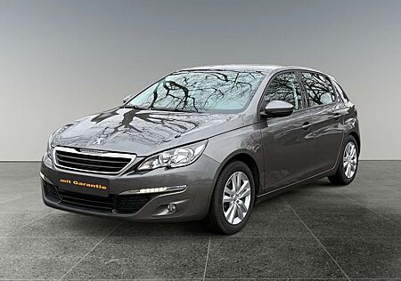 Peugeot 308 Active 1.2-Navi-8 Fach Bereift