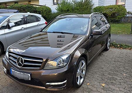 Mercedes-Benz C 180 T 7G-TRONIC Edition