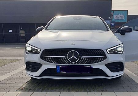 Mercedes-Benz CLA 200 d 4Matic Shooting Brake 8G-DCT Progressive