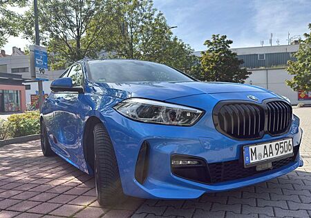 BMW 120 i M Sport/Head-up-Display