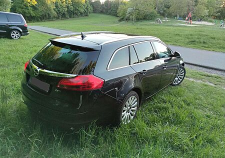 Opel Insignia 2.0 CDTI Sports Tourer Automatik Edition.Maximal