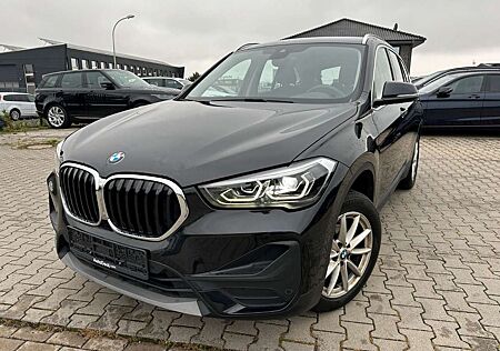 BMW X1 1.5 Ltr. 85 kW Navi Prof. 6 Gang *M-lenkrad