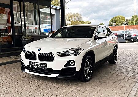 BMW X2 sDrive 18 i/M-Sport/Leder/Navi/LED/103 kW/Top