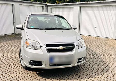 Chevrolet Aveo 1.4 LT