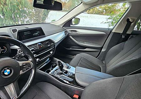 BMW 520i 520 Touring Aut.