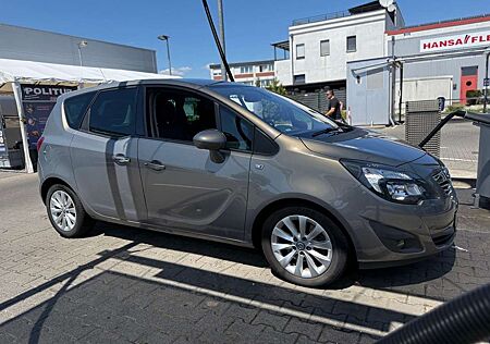 Opel Meriva 1.7 CDTI Automatik Edition