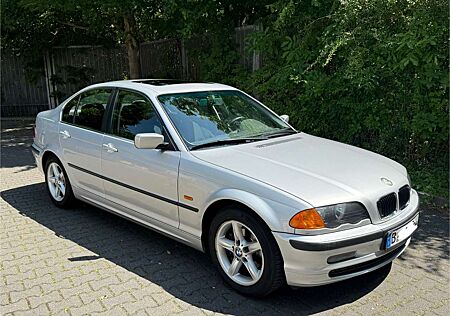 BMW 320 Selten so gepfelgt - Technisch und optisch top!