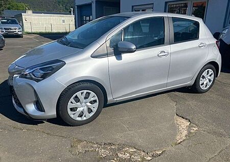 Toyota Yaris 1.0 VVT-i Comfort