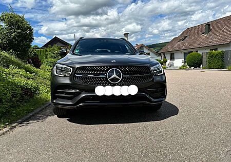 Mercedes-Benz GLC-Klasse GLC 200 GLC 4Matic 9G-TRONIC AMG Line, Night Paket