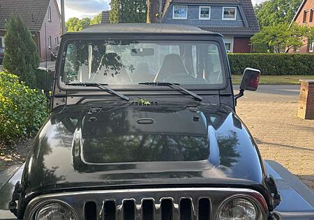Jeep Wrangler 2.5 Sport
